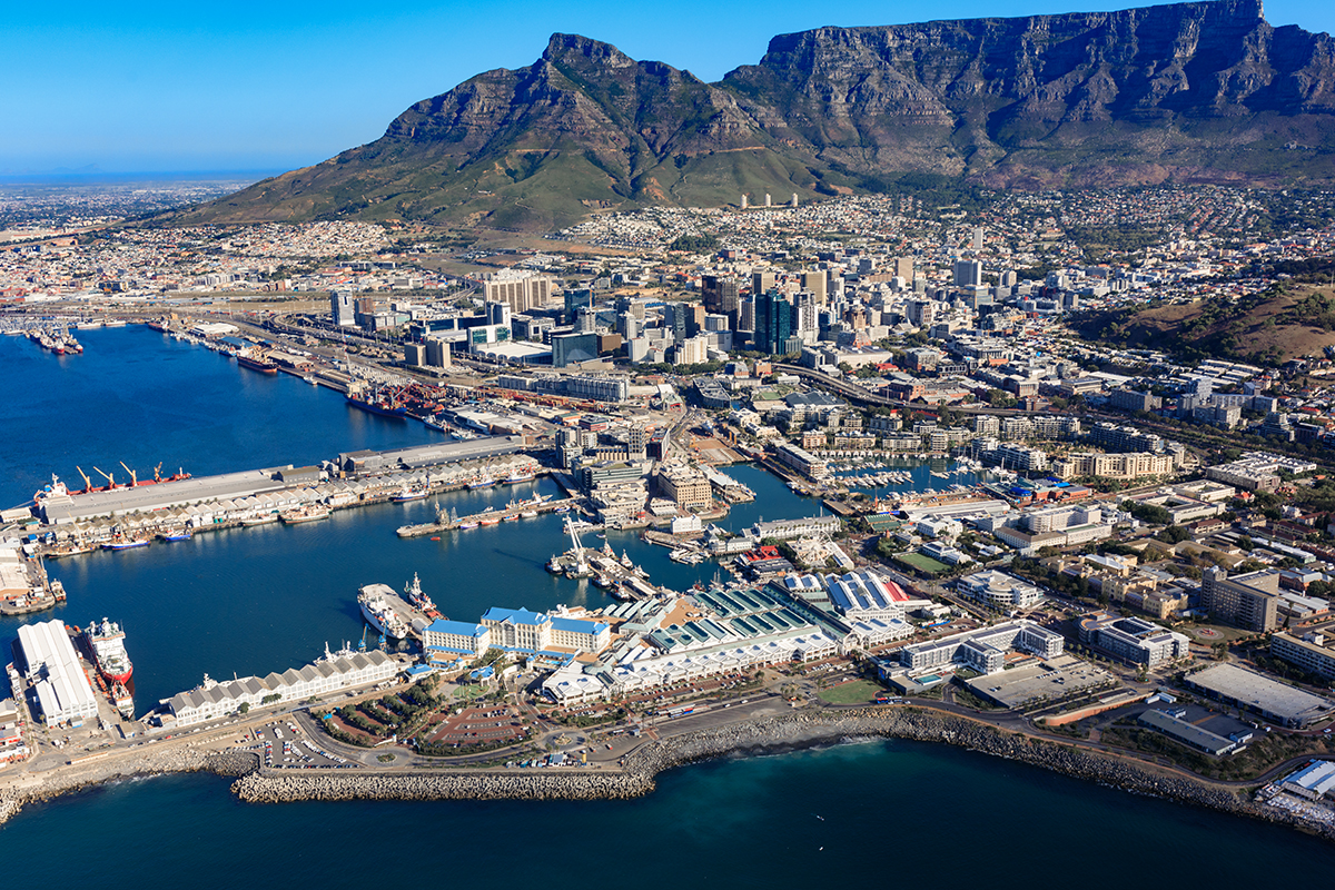 Cape Town Waterfront & City Bowl - Table Mountain to V&A Banner